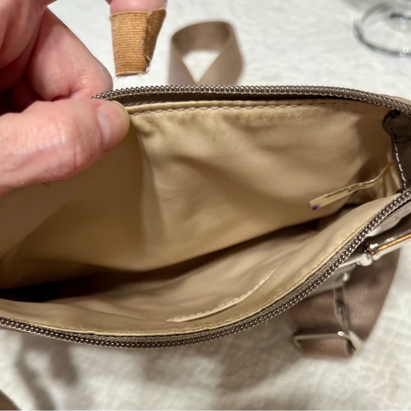 Coach Signature Metallic Crossbody Bag - Picture 4 of 4